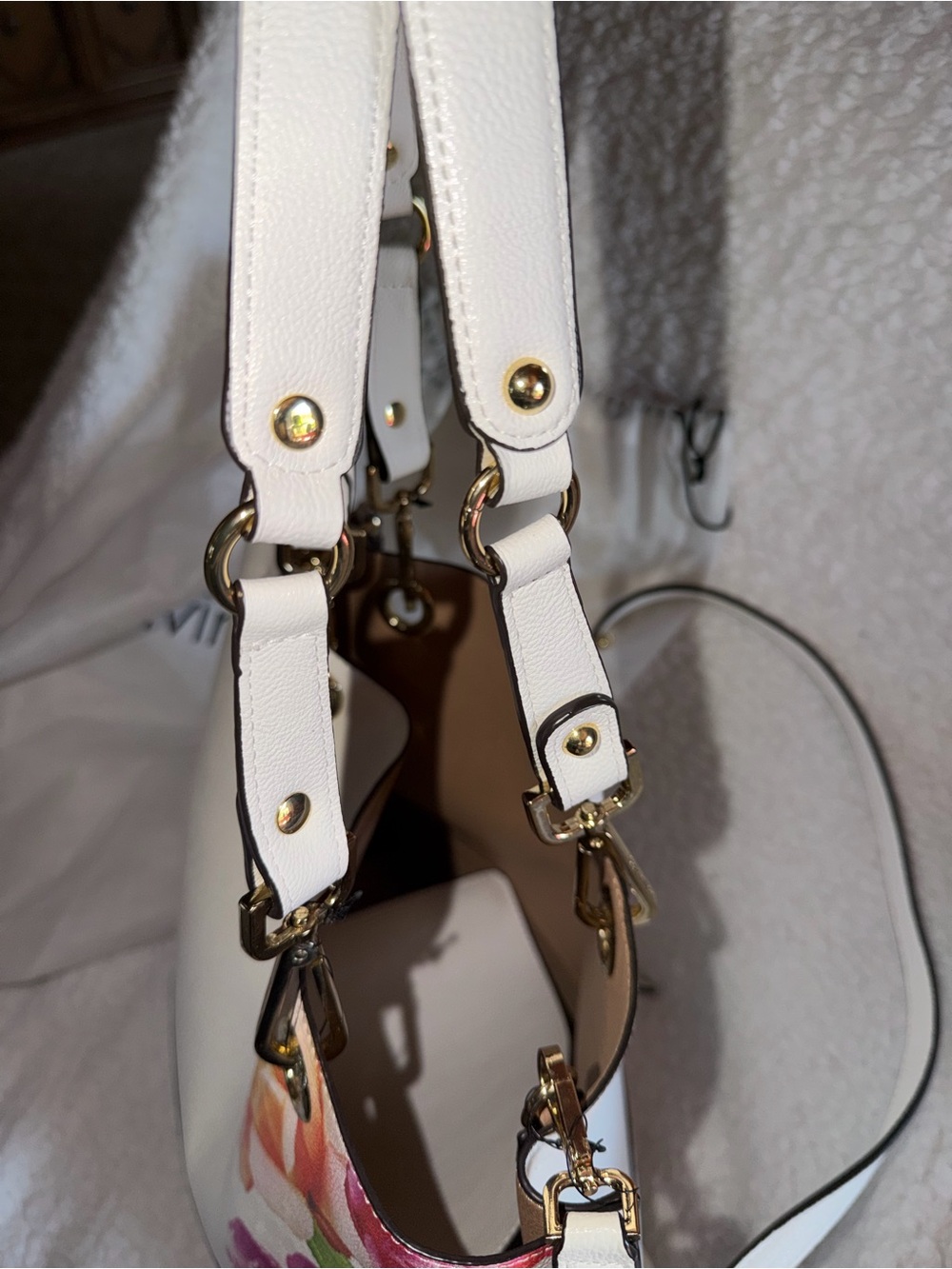 CALVIN KLEIN LARGE FLORAL TOTE - Picture 6 of 10